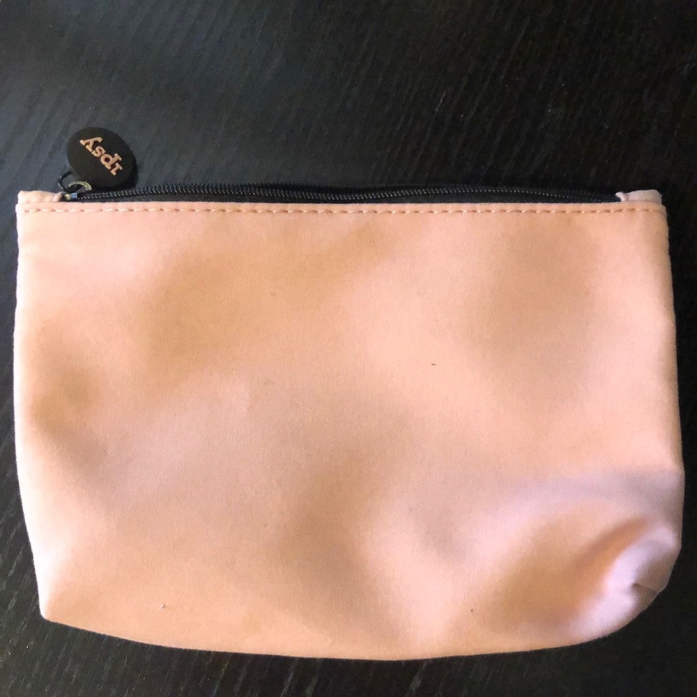 Makeup bundle - Picture 6 of 6